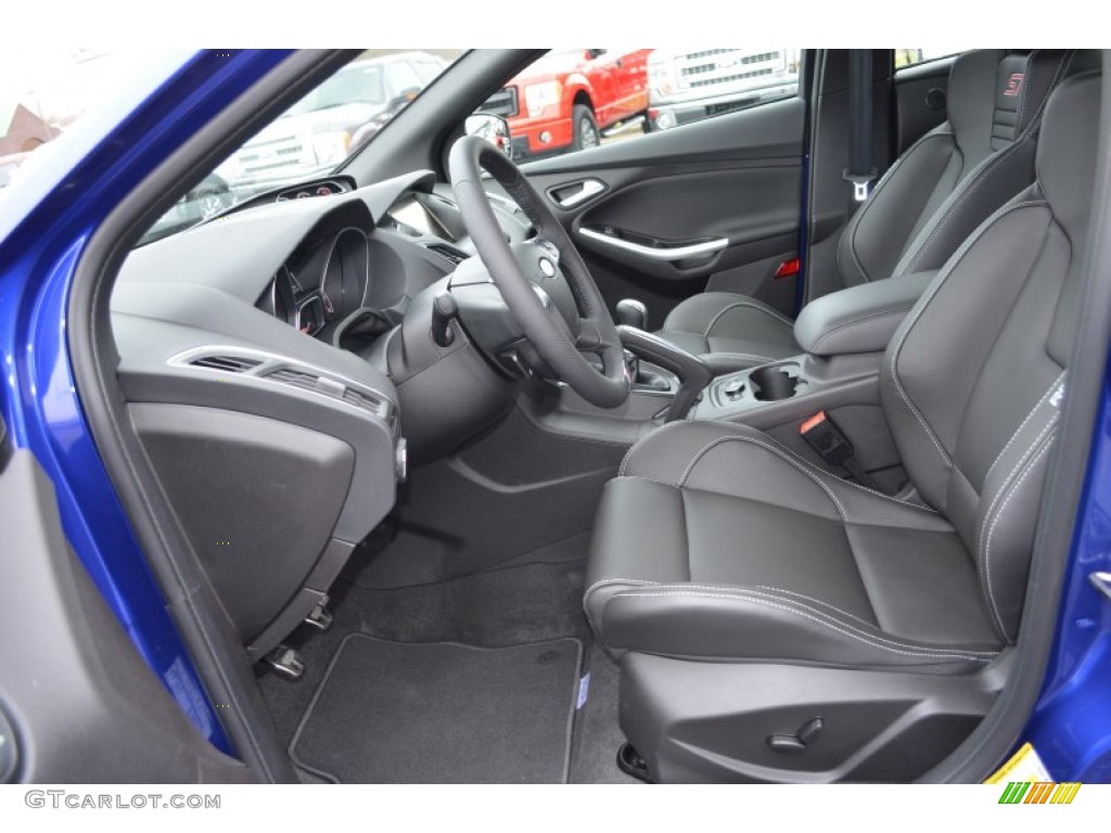 ST Charcoal Black Full-Leather Recaro Seats Interior 2013 Ford Focus ST Hatchback Photo #79834954
