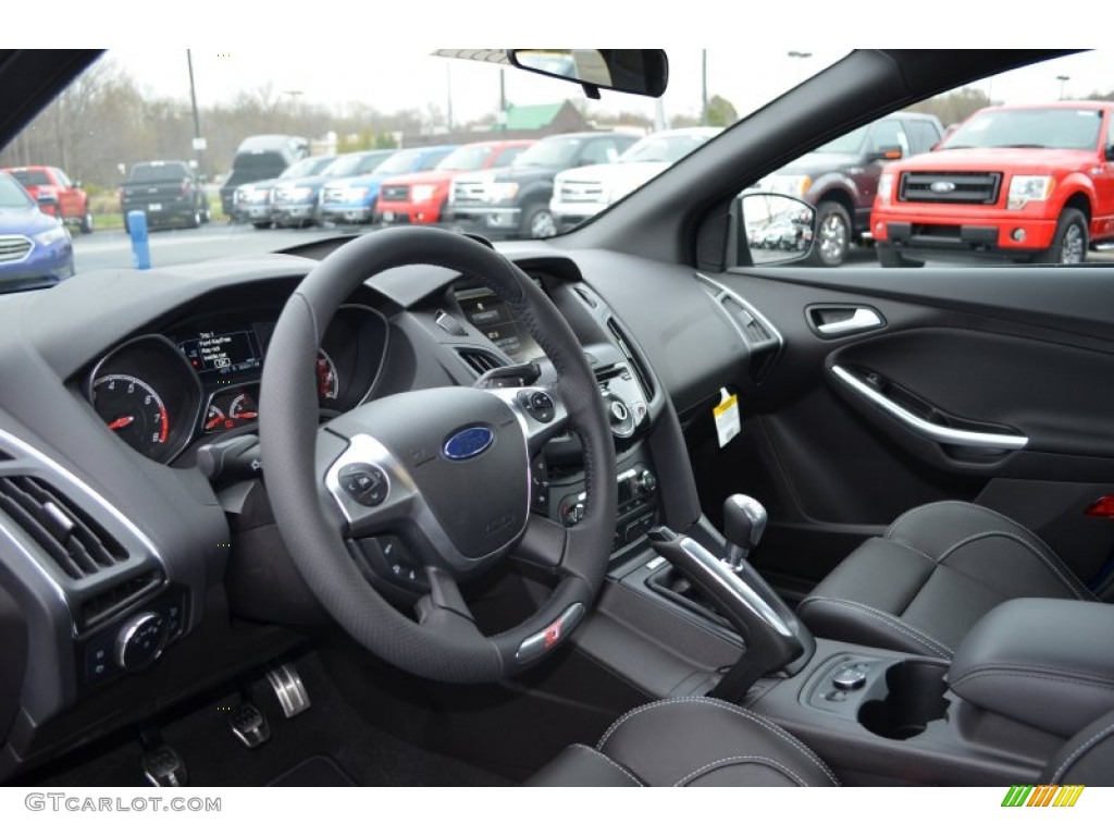 2013 Ford Focus ST Hatchback ST Charcoal Black Full-Leather Recaro Seats Dashboard Photo #79834972