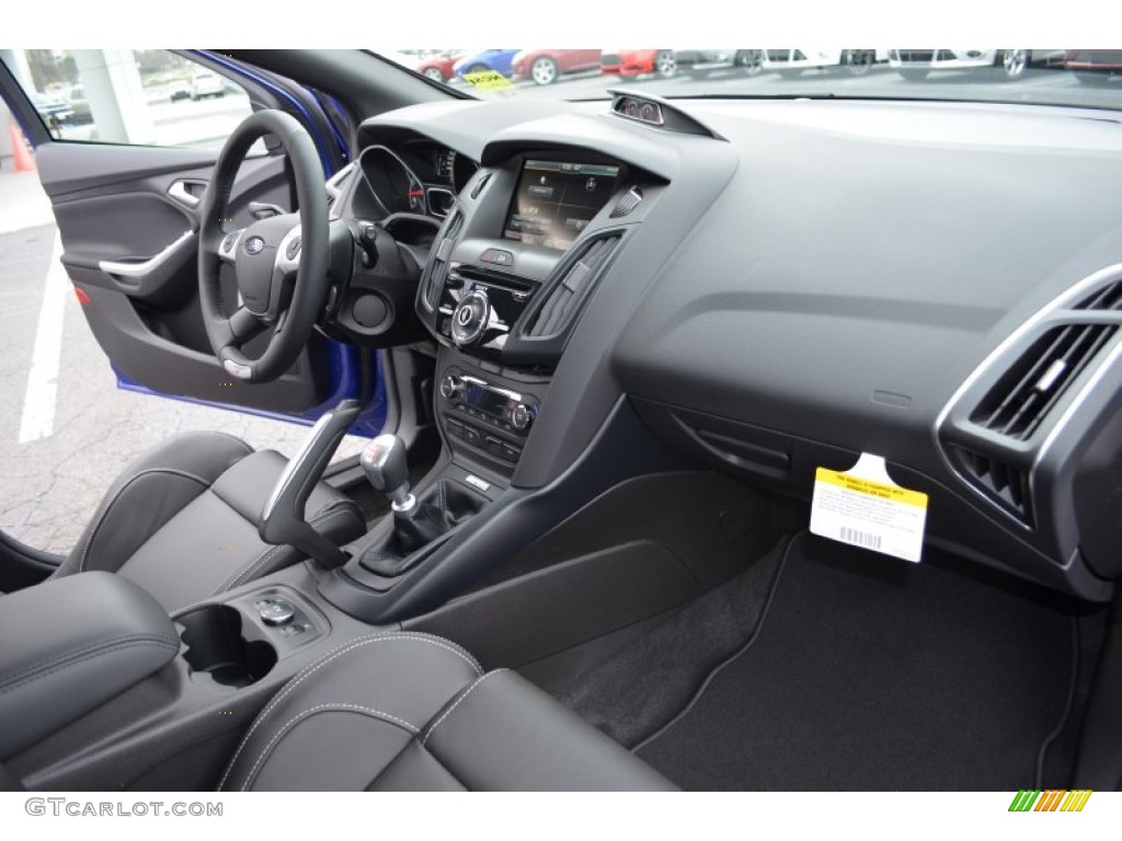 2013 Ford Focus ST Hatchback ST Charcoal Black Full-Leather Recaro Seats Dashboard Photo #79835077