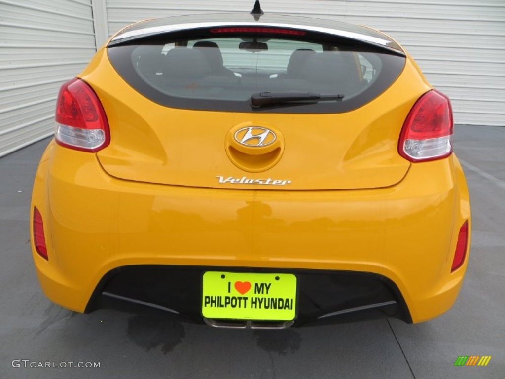 2013 Veloster  - 26.2 Yellow / Black photo #5