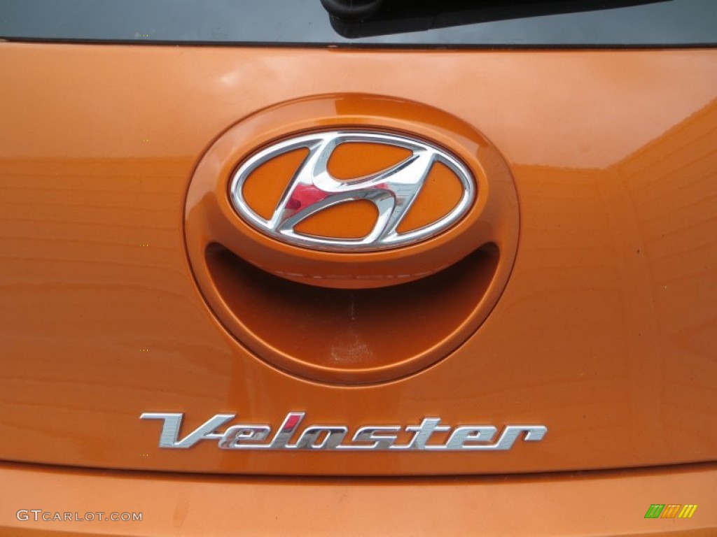 2013 Hyundai Veloster Turbo Marks and Logos Photo #79836953