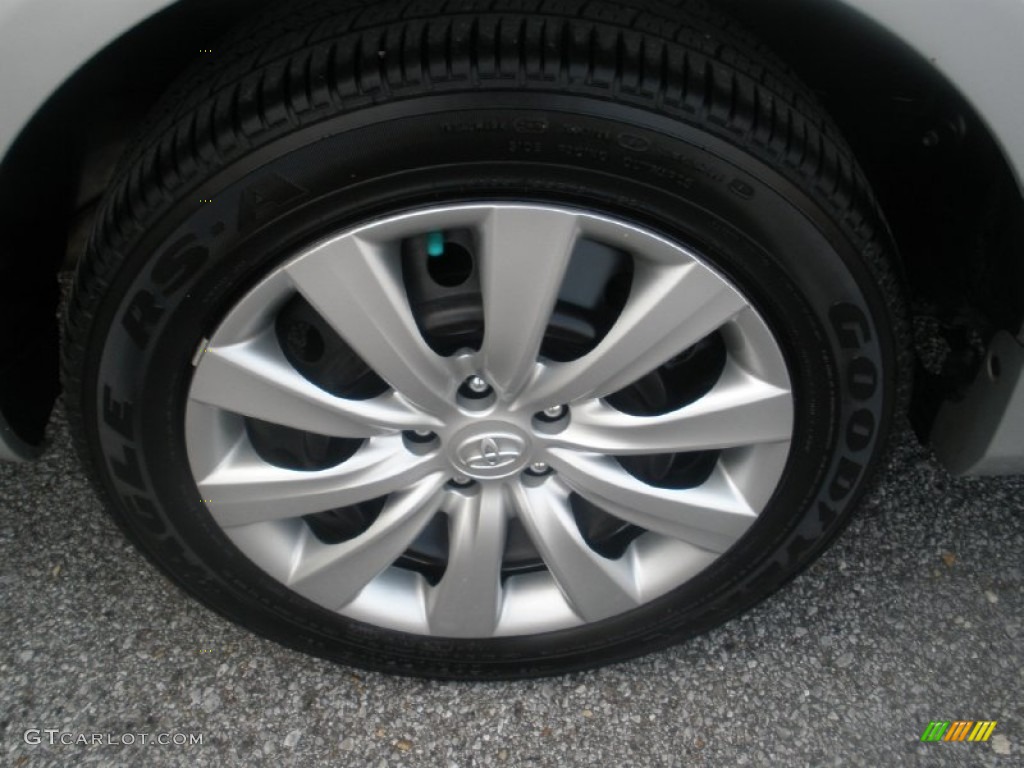 2012 Corolla LE - Classic Silver Metallic / Ash photo #8