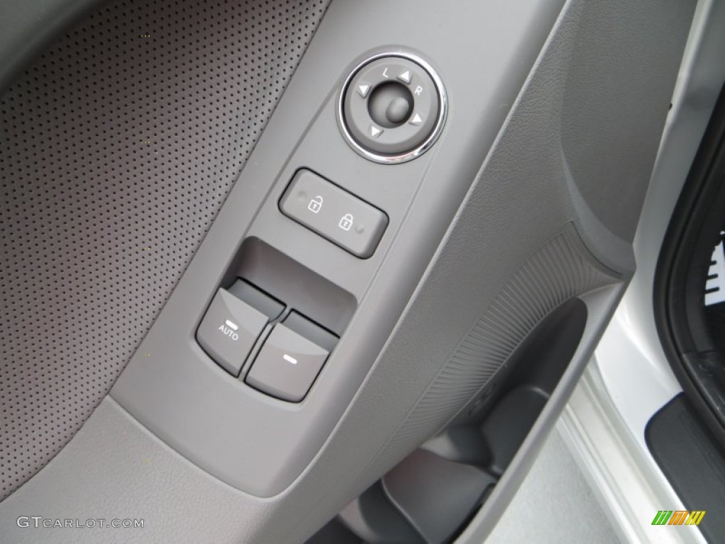 2013 Elantra Coupe SE - Silver / Gray photo #19