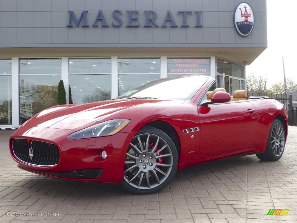 2013 GranTurismo Convertible GranCabrio - Rosso Mondiale (Red) / Cuoio photo #1