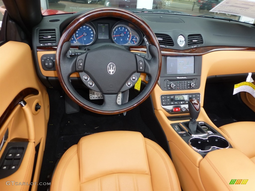 2013 Maserati GranTurismo Convertible GranCabrio Cuoio Dashboard Photo #79841374