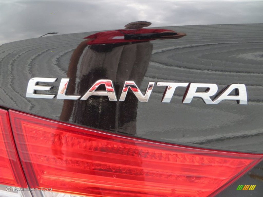 2013 Elantra GLS - Midnight Black / Gray photo #12