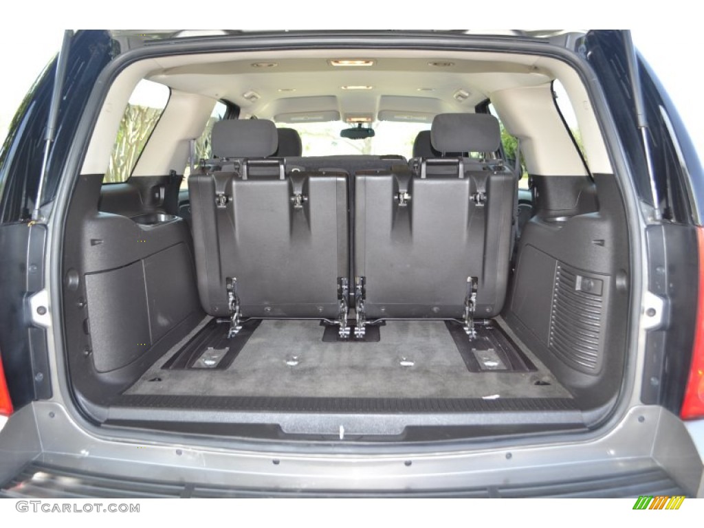 2008 GMC Yukon SLE Trunk Photo #79844118