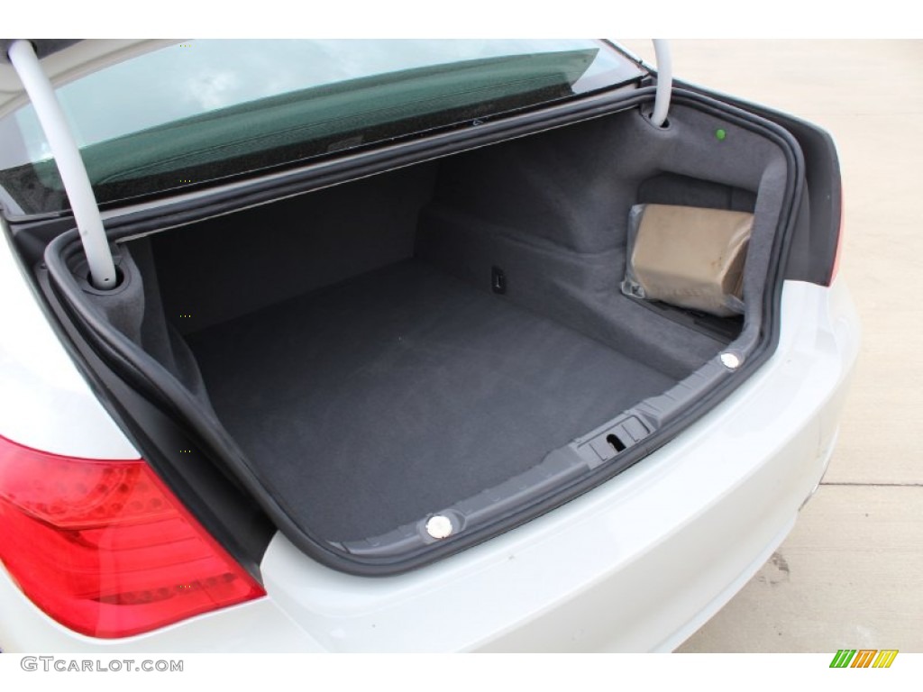 2011 BMW 7 Series 740Li Sedan Trunk Photo #79845625