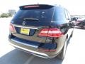 Black - ML 350 4Matic Photo No. 4