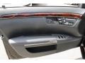 Black - S 550 4Matic Sedan Photo No. 10