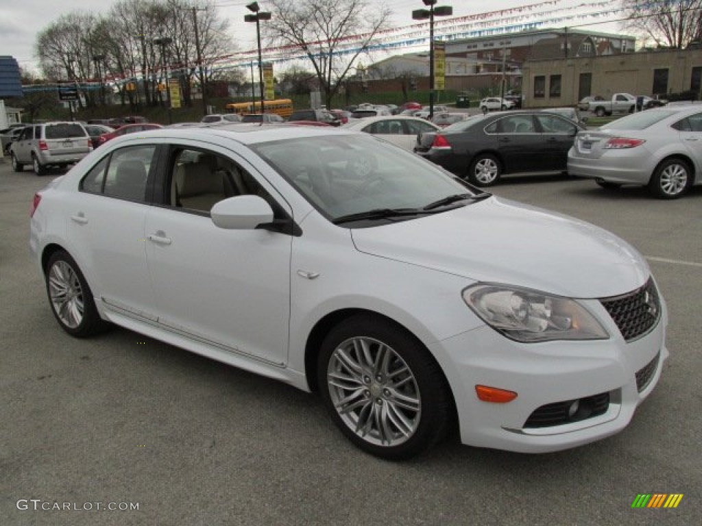 2012 Kizashi Sport SLS AWD - White Water Pearl / Beige photo #7