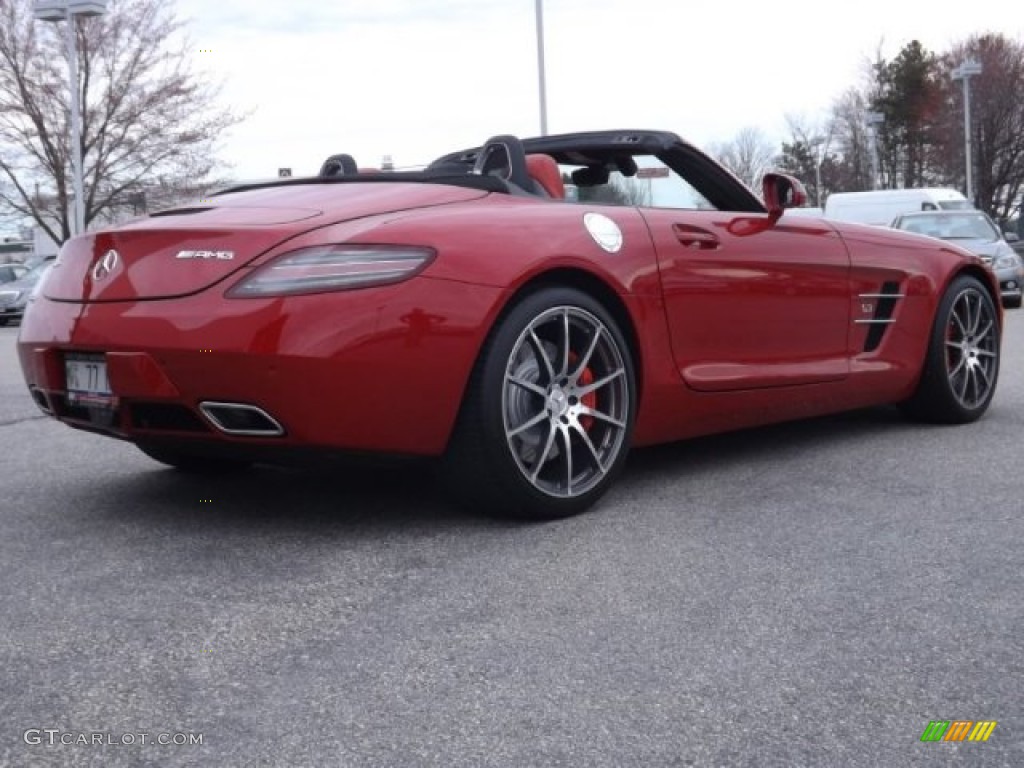 2012 SLS AMG Roadster - AMG Le Mans Red Metallic / designo Classic Red/Black photo #3