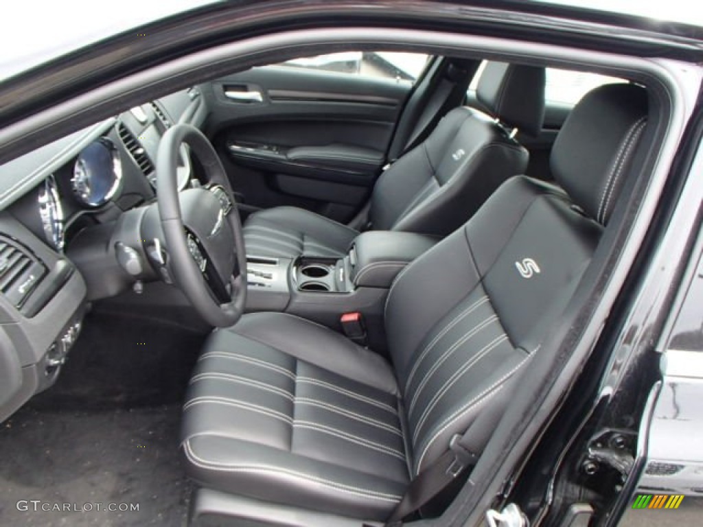 Black Interior 2013 Chrysler 300 S V8 AWD Photo #79851481