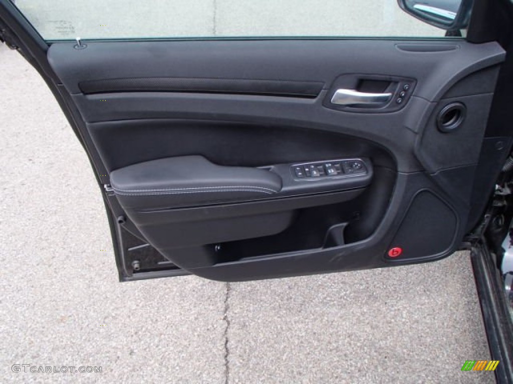 2013 Chrysler 300 S V8 AWD Black Door Panel Photo #79851496
