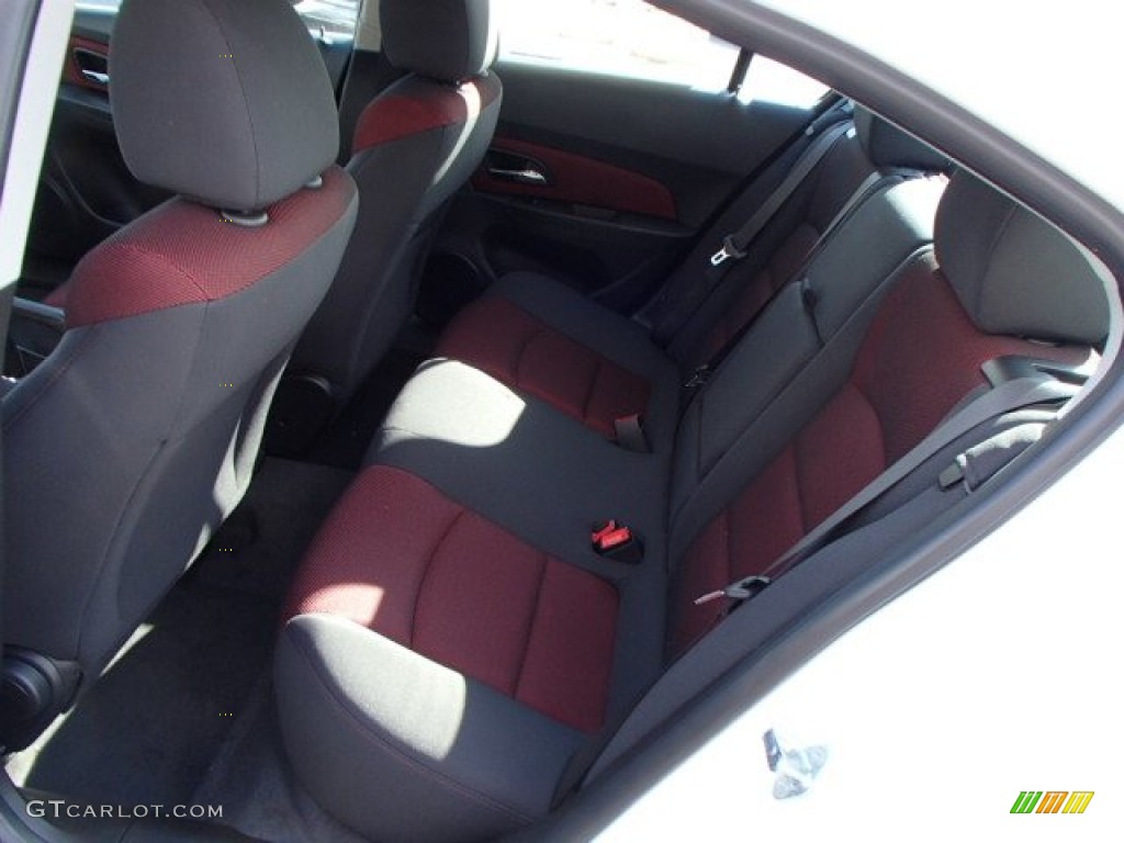 2013 Cruze LT - Summit White / Jet Black/Sport Red photo #13