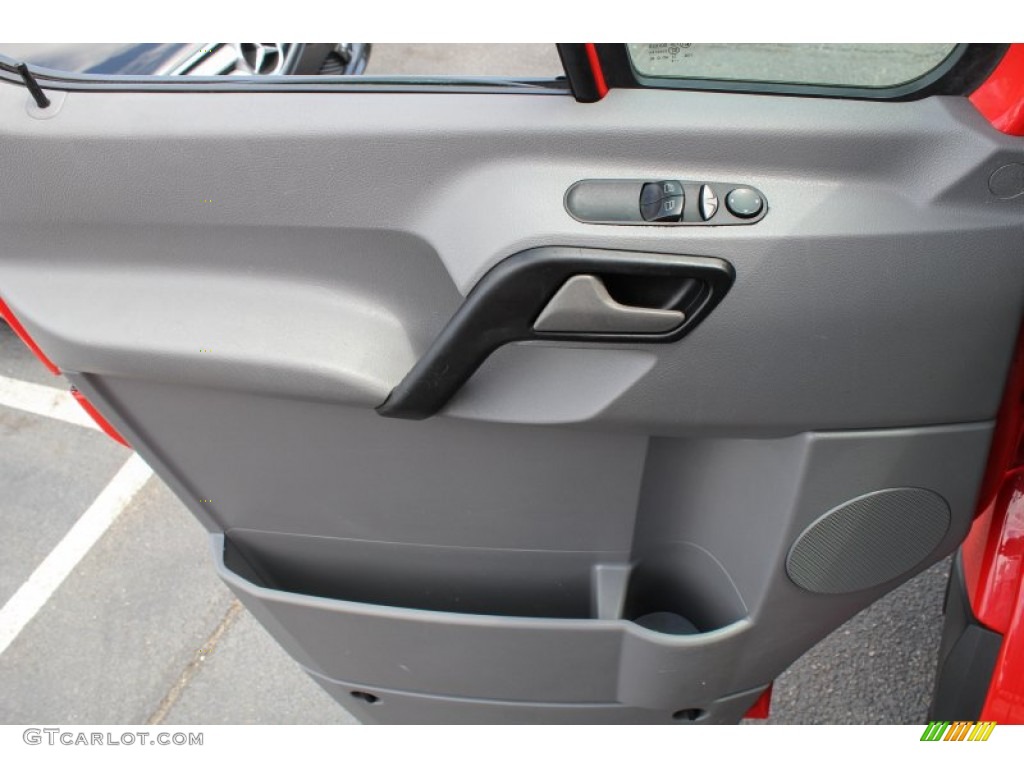 2010 Mercedes-Benz Sprinter 3500 Chassis Moving Truck Door Panel Photos