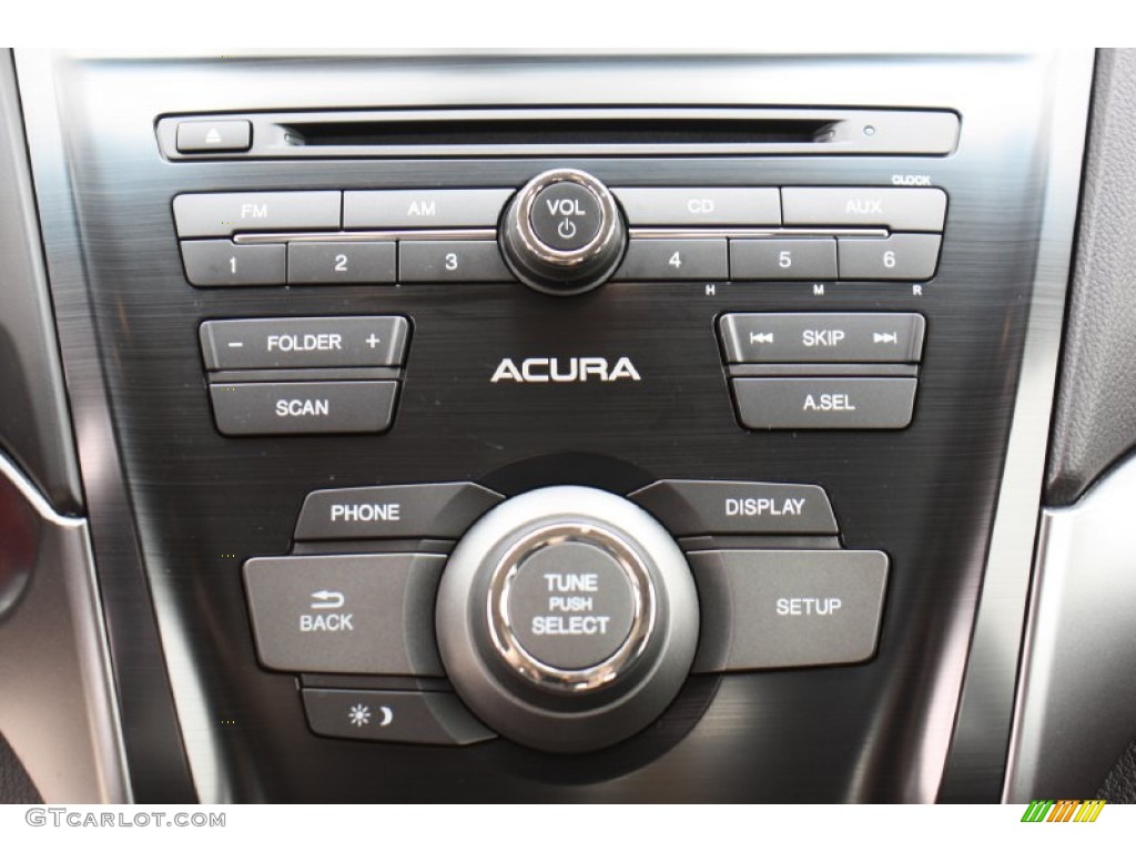 2013 Acura ILX 2.0L Controls Photo #79856865