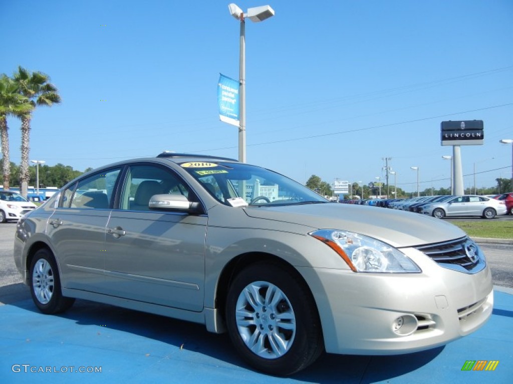 2010 Altima 2.5 SL - Sonoran Sand / Blond photo #7