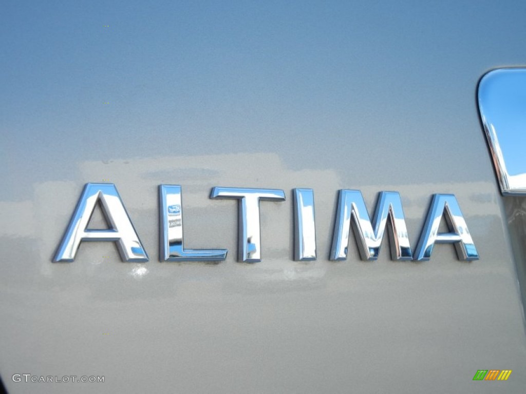 2010 Altima 2.5 SL - Sonoran Sand / Blond photo #9