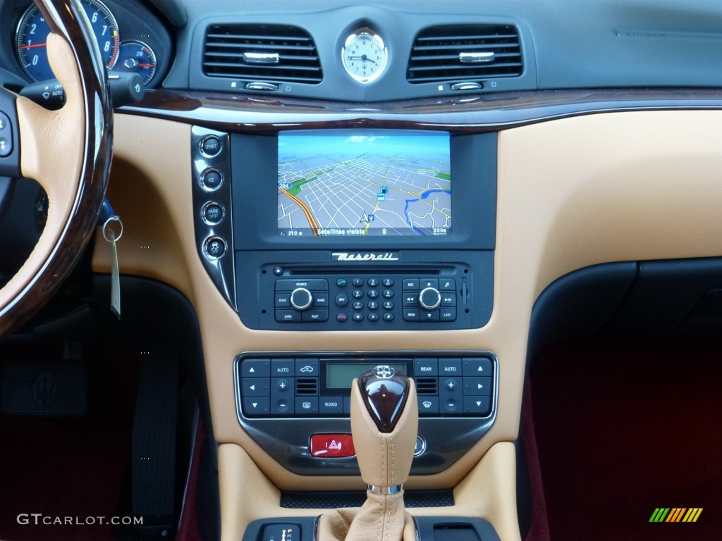 2013 Maserati GranTurismo Convertible GranCabrio Controls Photo #79857658