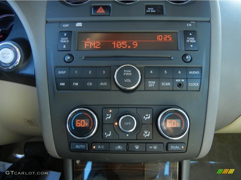 2010 Altima 2.5 SL - Sonoran Sand / Blond photo #24