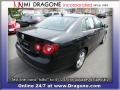 Black Uni - Jetta SE Sedan Photo No. 4