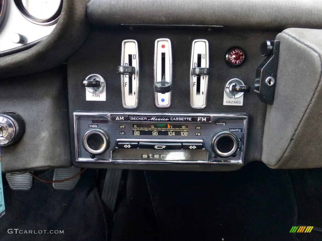 1974 Ferrari Dino 246 GTS Controls Photo #79860664