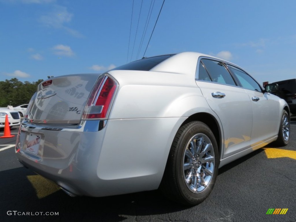 2012 300 C - Bright Silver Metallic / Black photo #7