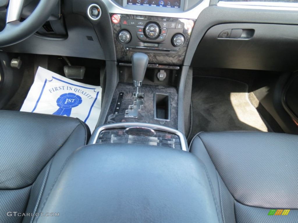 2012 300 C - Bright Silver Metallic / Black photo #18