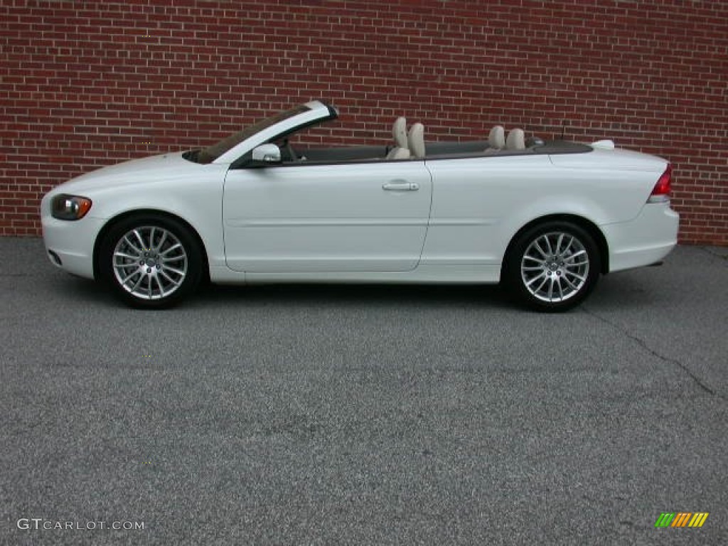 Ice White 2009 Volvo C70 T5 Convertible Exterior Photo #79861018