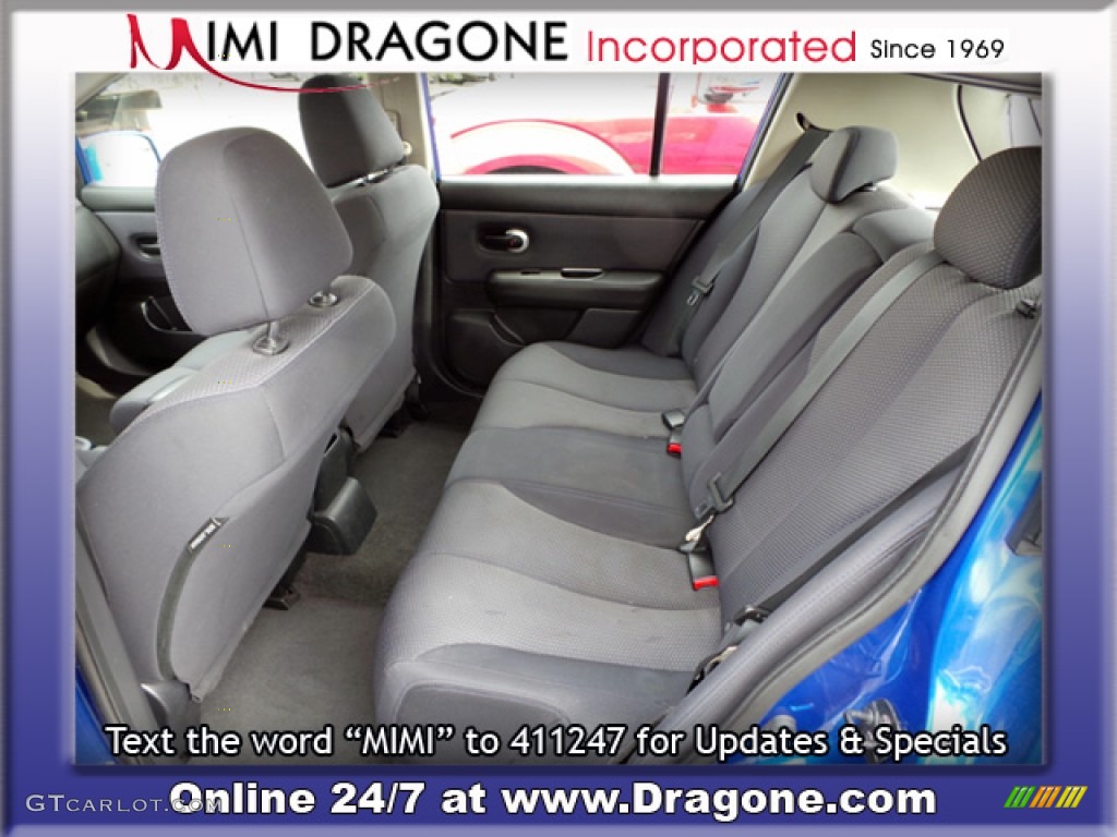 2009 Versa 1.8 SL Hatchback - Blue Metallic / Charcoal photo #10