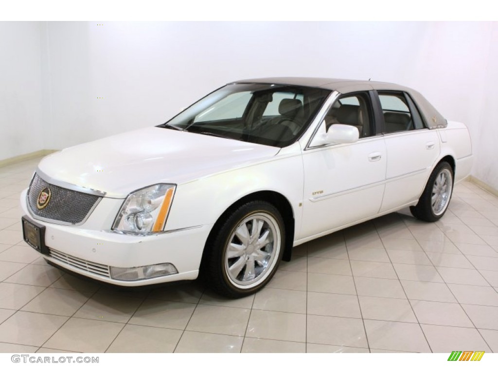 2007 Cadillac DTS Sedan Exterior Photos
