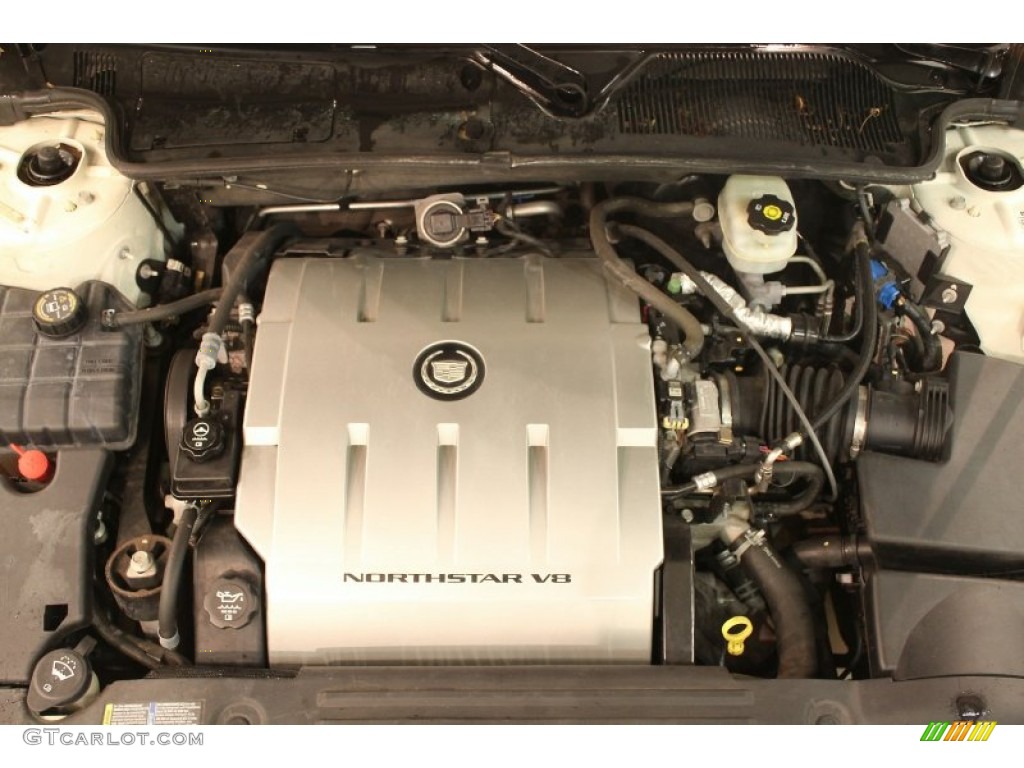 2007 Cadillac DTS Sedan Engine Photos