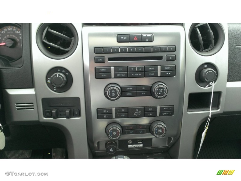 2012 Ford F150 SVT Raptor SuperCrew 4x4 Controls Photo #79864375