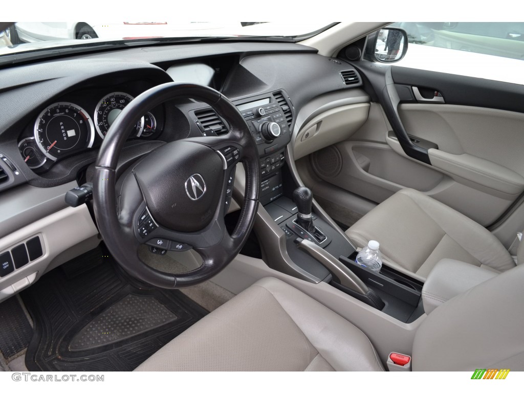 2010 TSX Sedan - Crystal Black Pearl / Parchment photo #4