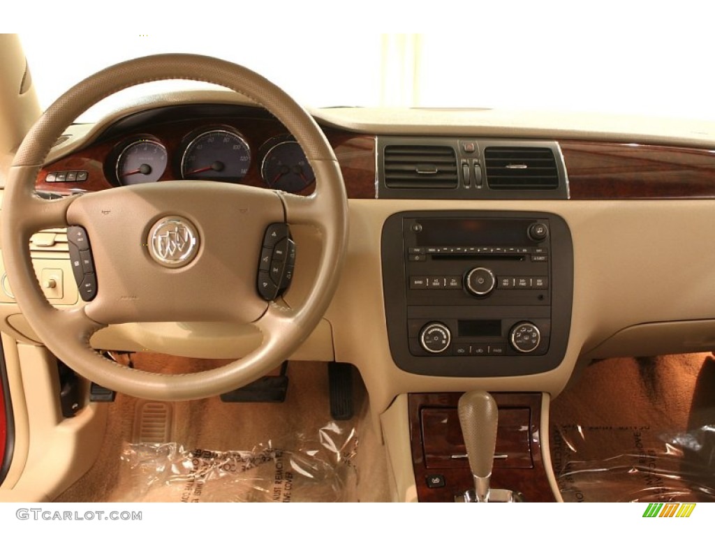 2006 Buick Lucerne CXS Dashboard Photos