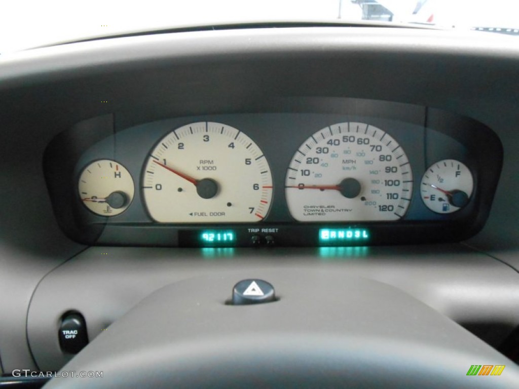 1999 Chrysler Town & Country Limited Gauges Photos