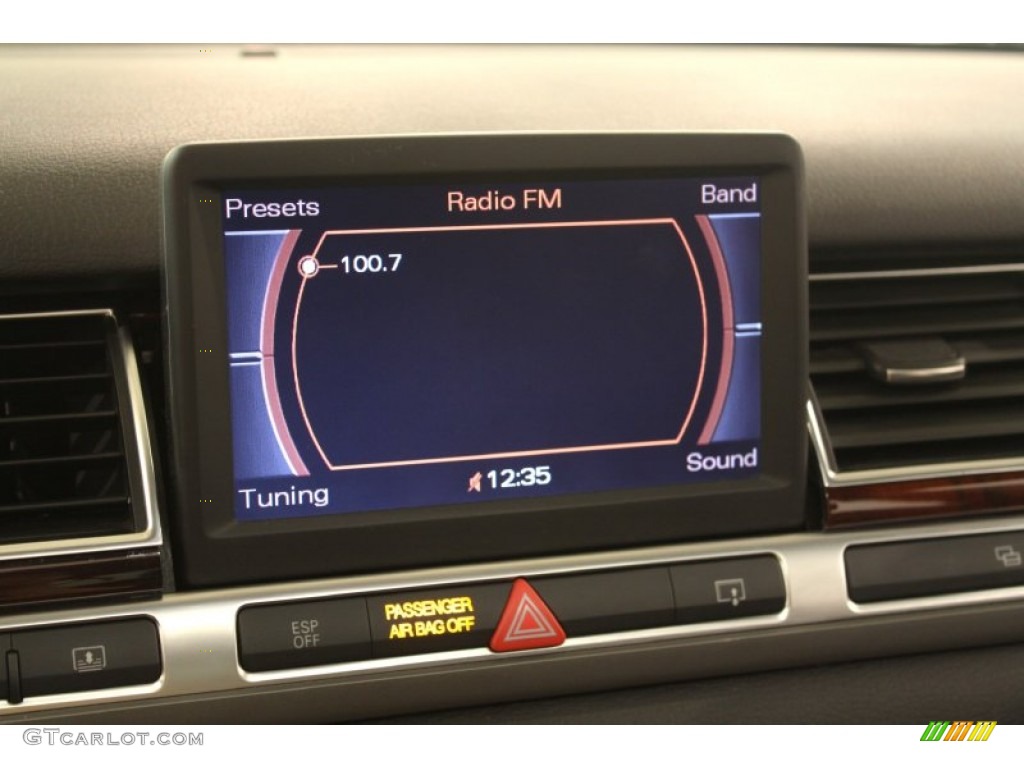 2006 A8 L 4.2 quattro - Light Silver Metallic / Black photo #16