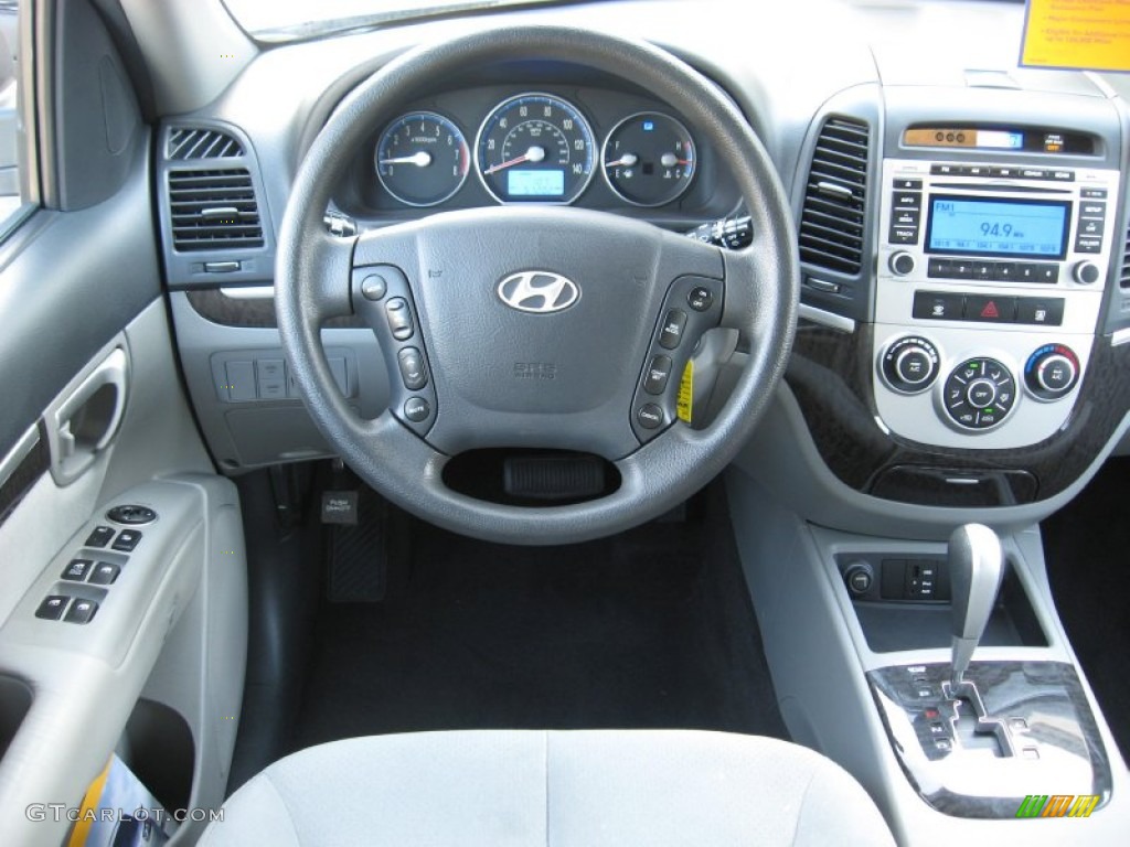 2009 Hyundai Santa Fe GLS 4WD Gray Dashboard Photo #79867684
