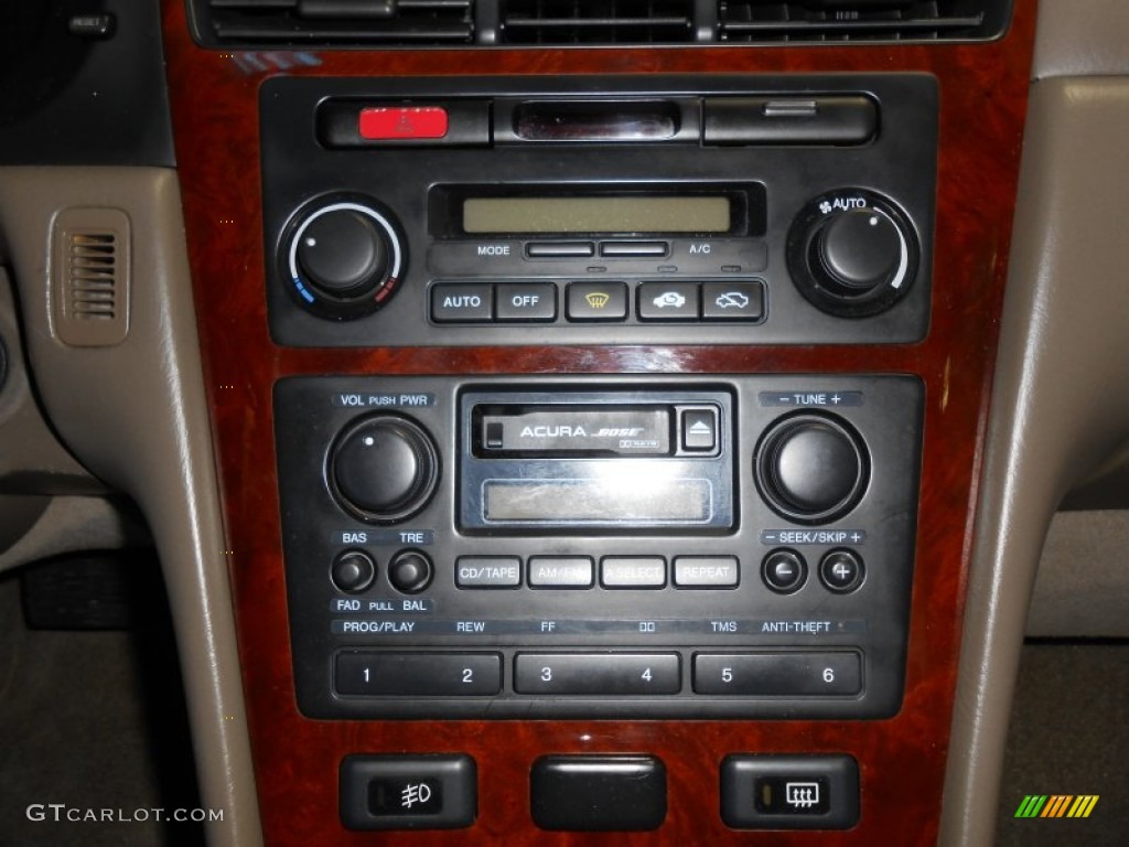1999 Acura RL 3.5 Sedan Controls Photos