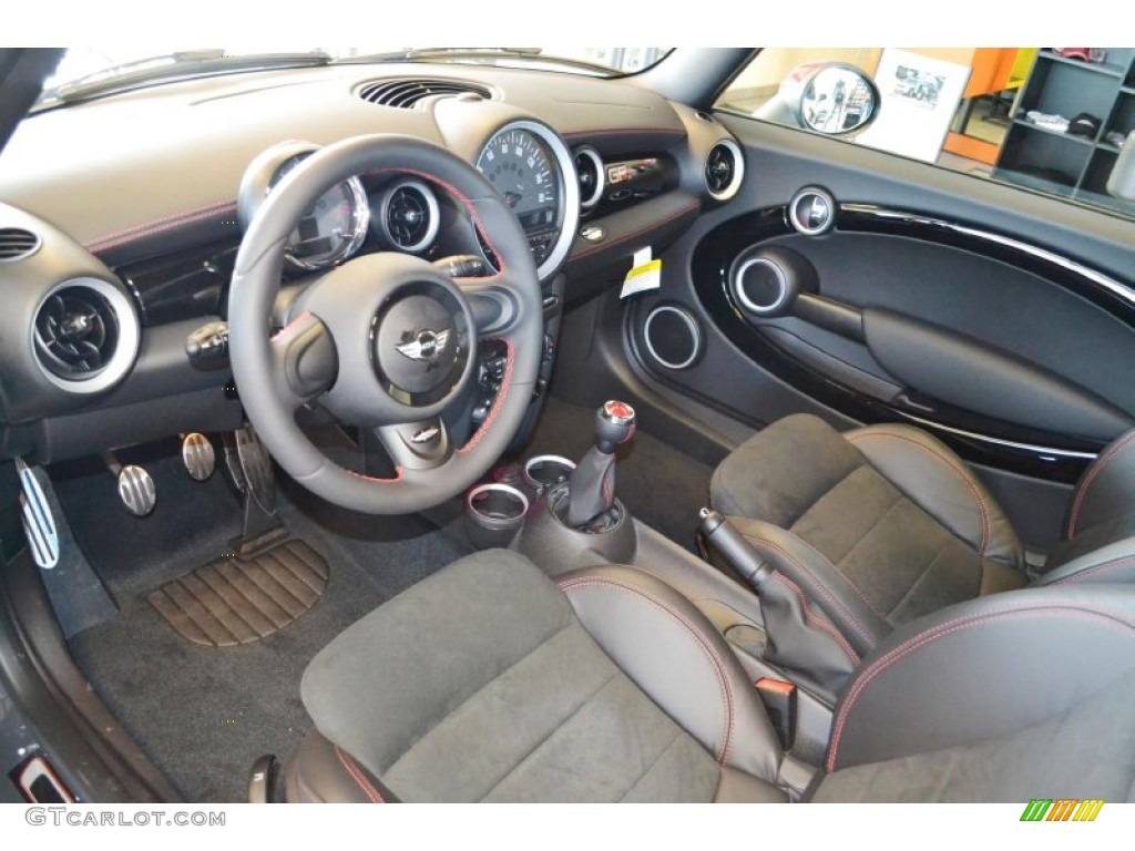 GP Recaro Sport Black/Dinamica Interior 2013 Mini Cooper John Cooper Works GP Photo #79871111