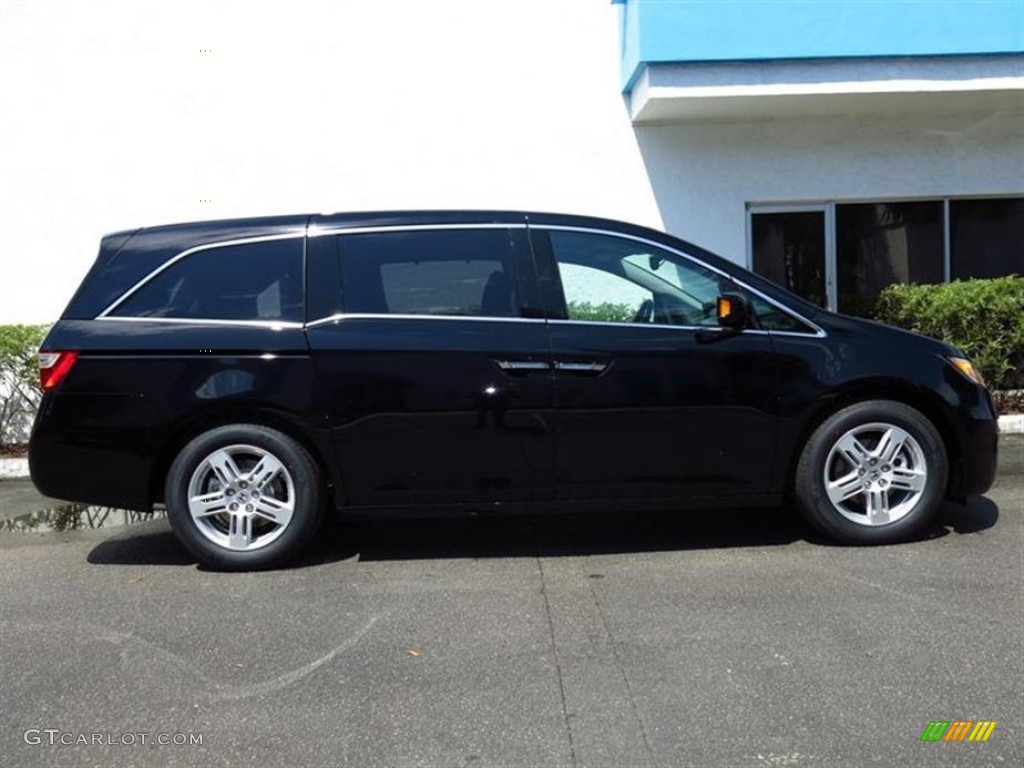 2013 Odyssey Touring - Crystal Black Pearl / Truffle photo #2