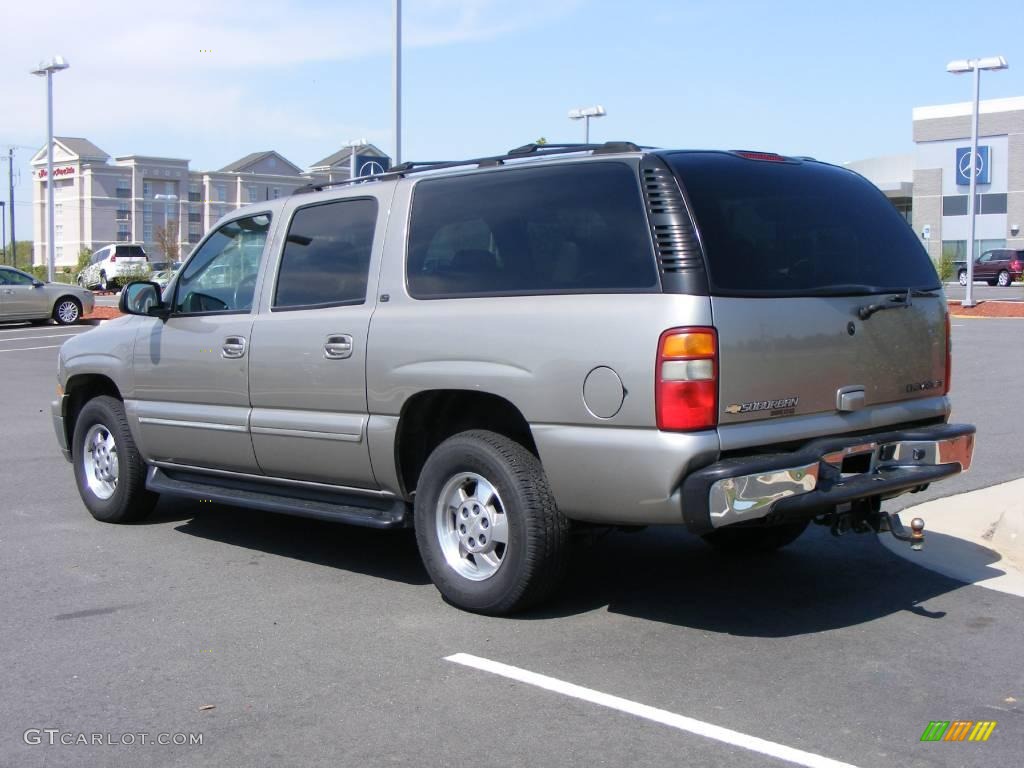 2003 Suburban 1500 LT 4x4 - Light Pewter Metallic / Gray/Dark Charcoal photo #3