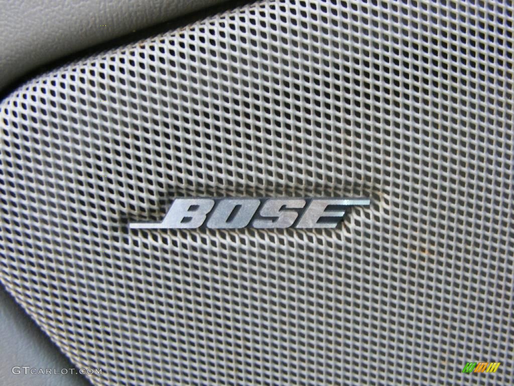 2003 Suburban 1500 LT 4x4 - Light Pewter Metallic / Gray/Dark Charcoal photo #12