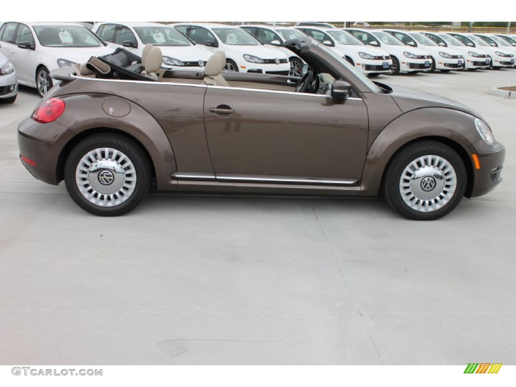 Toffee Brown Metallic 2013 Volkswagen Beetle 2.5L Convertible Exterior Photo #79877301