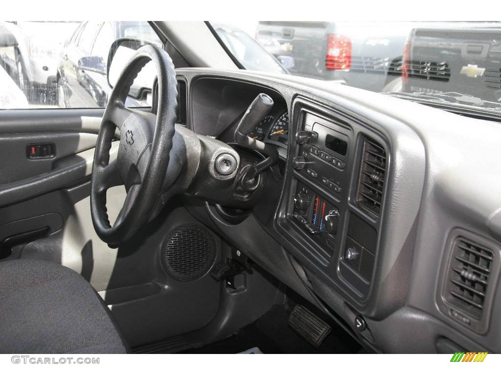 2005 Silverado 1500 Regular Cab 4x4 - Sandstone Metallic / Dark Charcoal photo #11