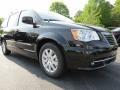 2013 Brilliant Black Crystal Pearl Chrysler Town & Country Touring  photo #4