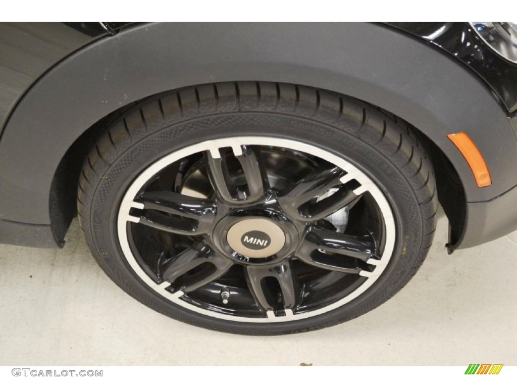 2013 Mini Cooper Clubman Bond Street Package Wheel Photos