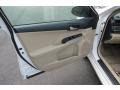 Super White - Camry XLE Photo No. 11