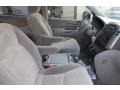 2010 Silver Shadow Pearl Toyota Sienna LE  photo #13